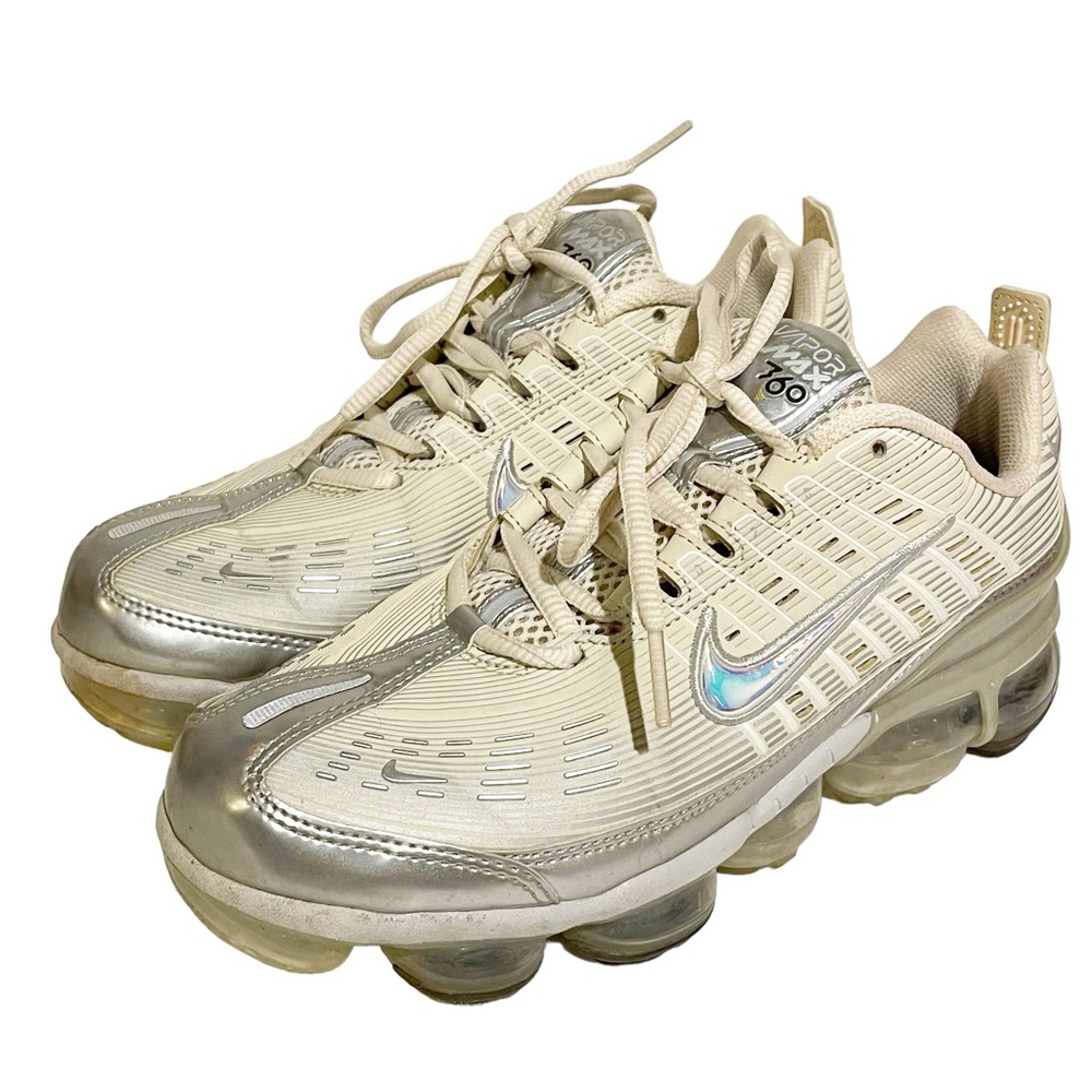 Nike Size 9 Air Vapormax 360 Women's Fossil / Metallic Silver Low Top Sneaker
